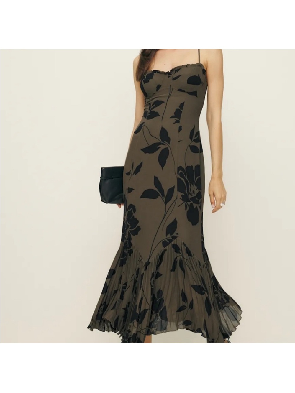 Reformation Aiko Dress in size 4
